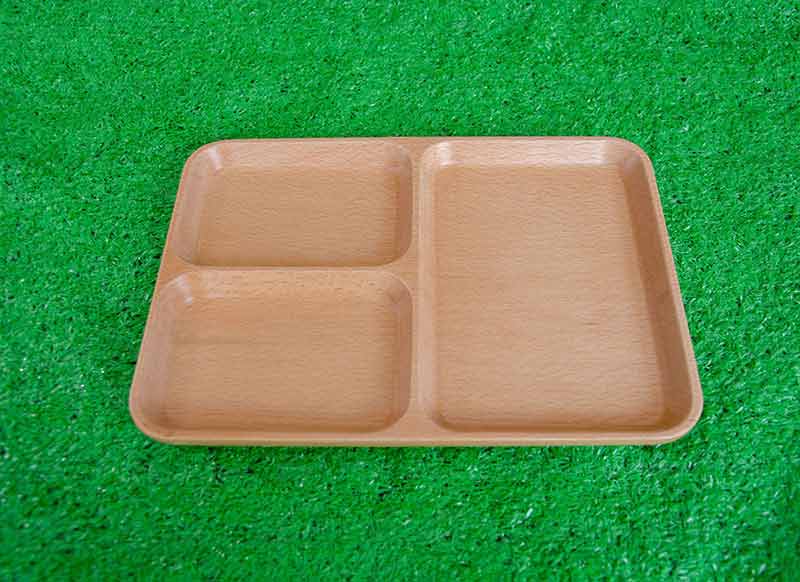 Khay chu nhat 3 ngan lon 1