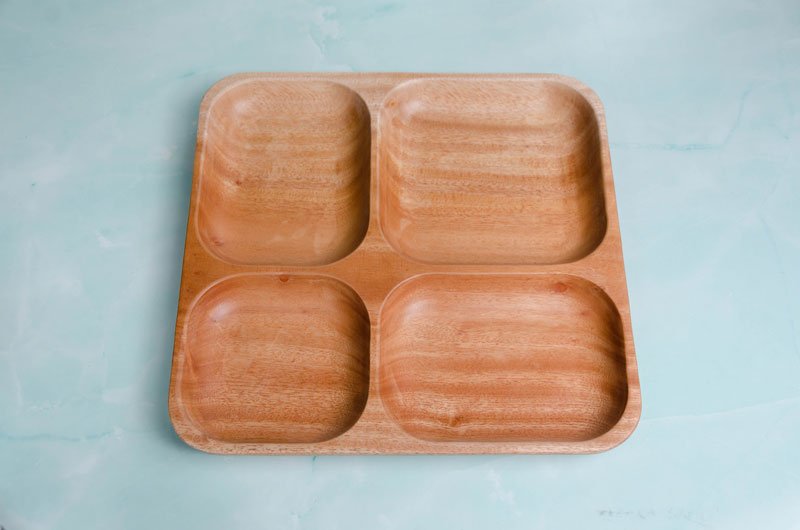 Khay vuông 4 ngăn 24cm 9 Khay vuong 4 ngan 24cm 3