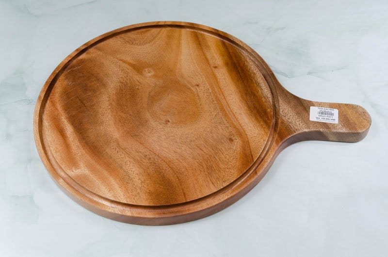 Thớt tròn tay cầm có rãnh 27x36x2cm