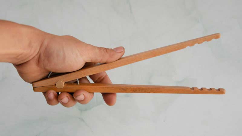 Kẹp đũa 24x1.5cm 2